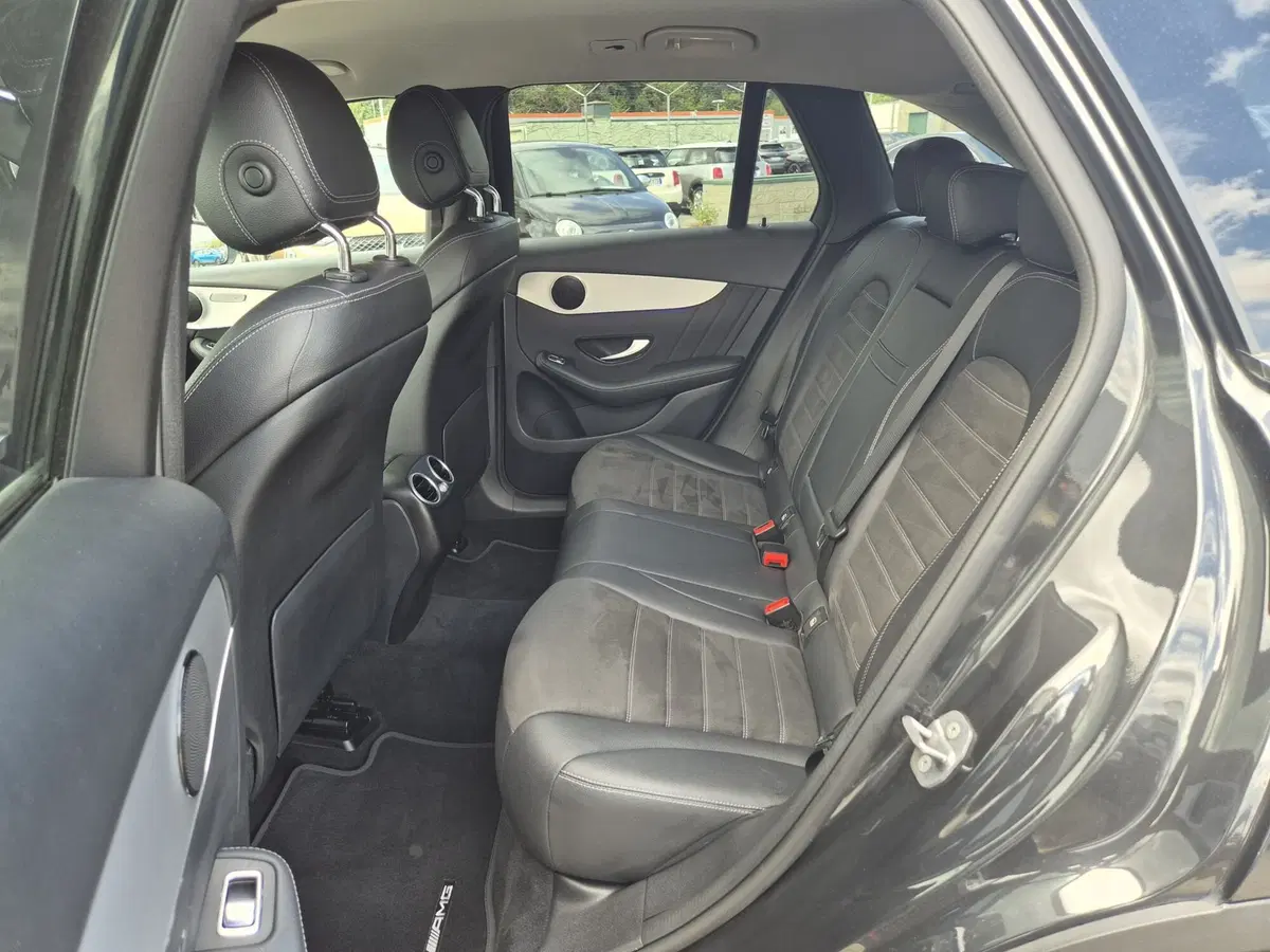 Mercedes-Benz GLC SUV usata  (7)