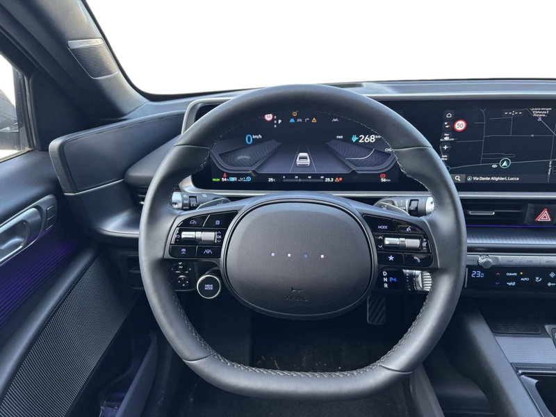 Hyundai Ioniq 6 nuova a Lucca (5)