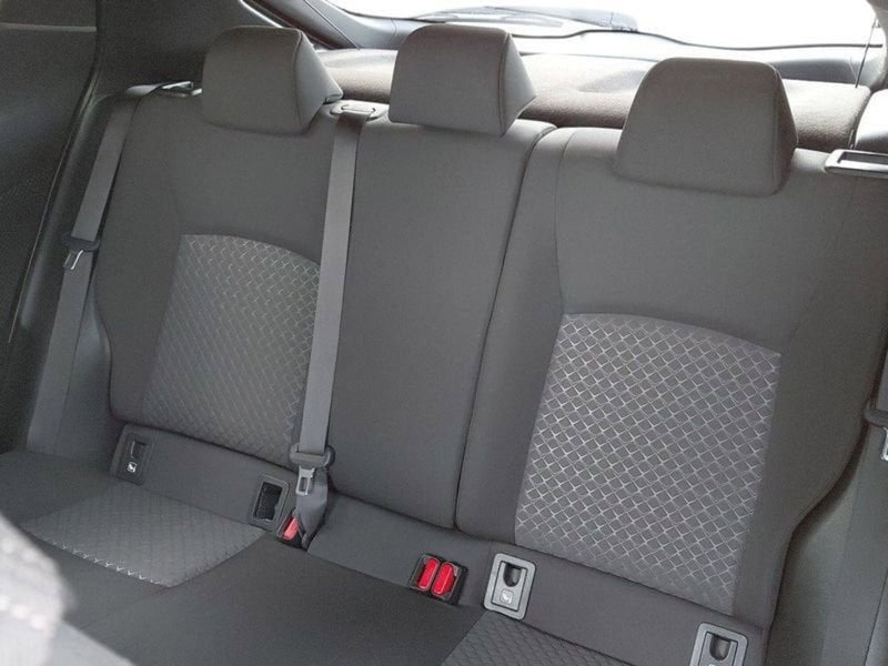 Toyota Toyota C-HR usata a Cagliari (16)