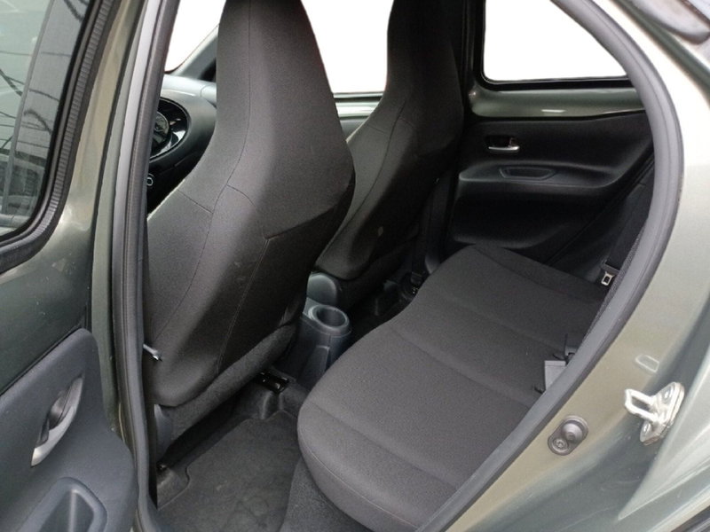 Toyota Aygo X usata a Milano (13)