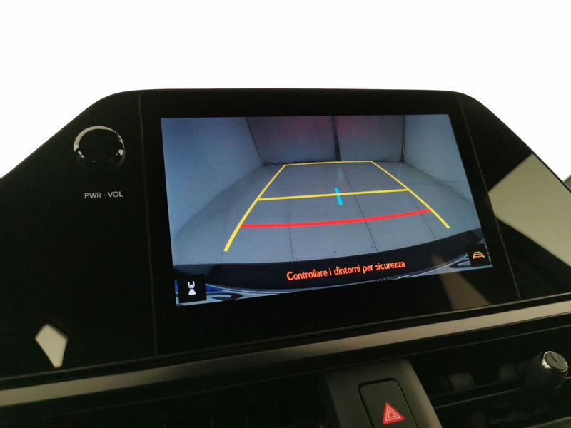 Lexus UX usata a Roma (14)