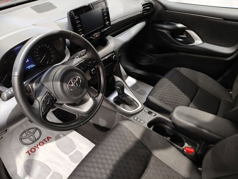 Toyota Yaris usata a Roma (11)