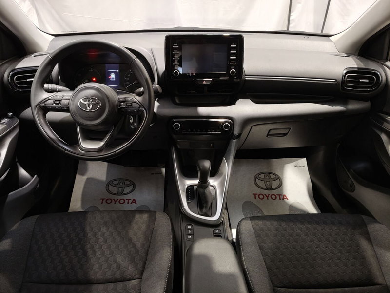 Toyota Yaris usata a Roma (8)