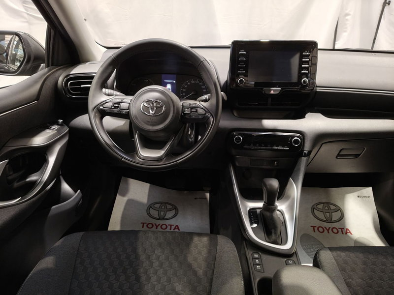 Toyota Yaris usata a Roma (9)