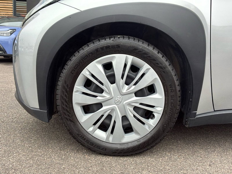 Toyota Aygo X usata a Mantova (14)