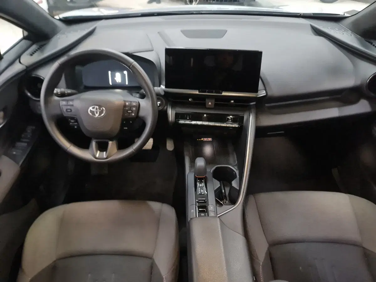 Toyota Toyota C-HR usata a Modena (10)