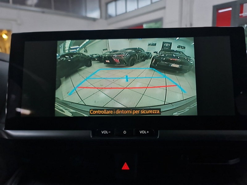 Toyota Toyota C-HR usata a Modena (12)