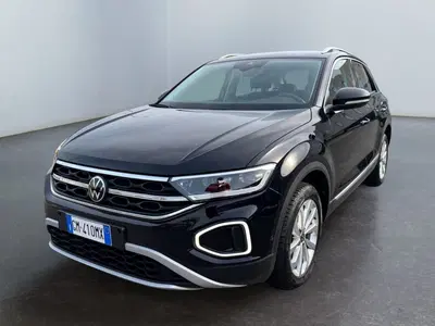 Volkswagen T-Roc 2.0 tdi Life 150cv dsg del 2023 usata a Modena