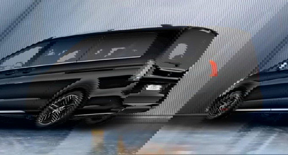 Mercedes-Benz Classe V nuova a Pisa (2)