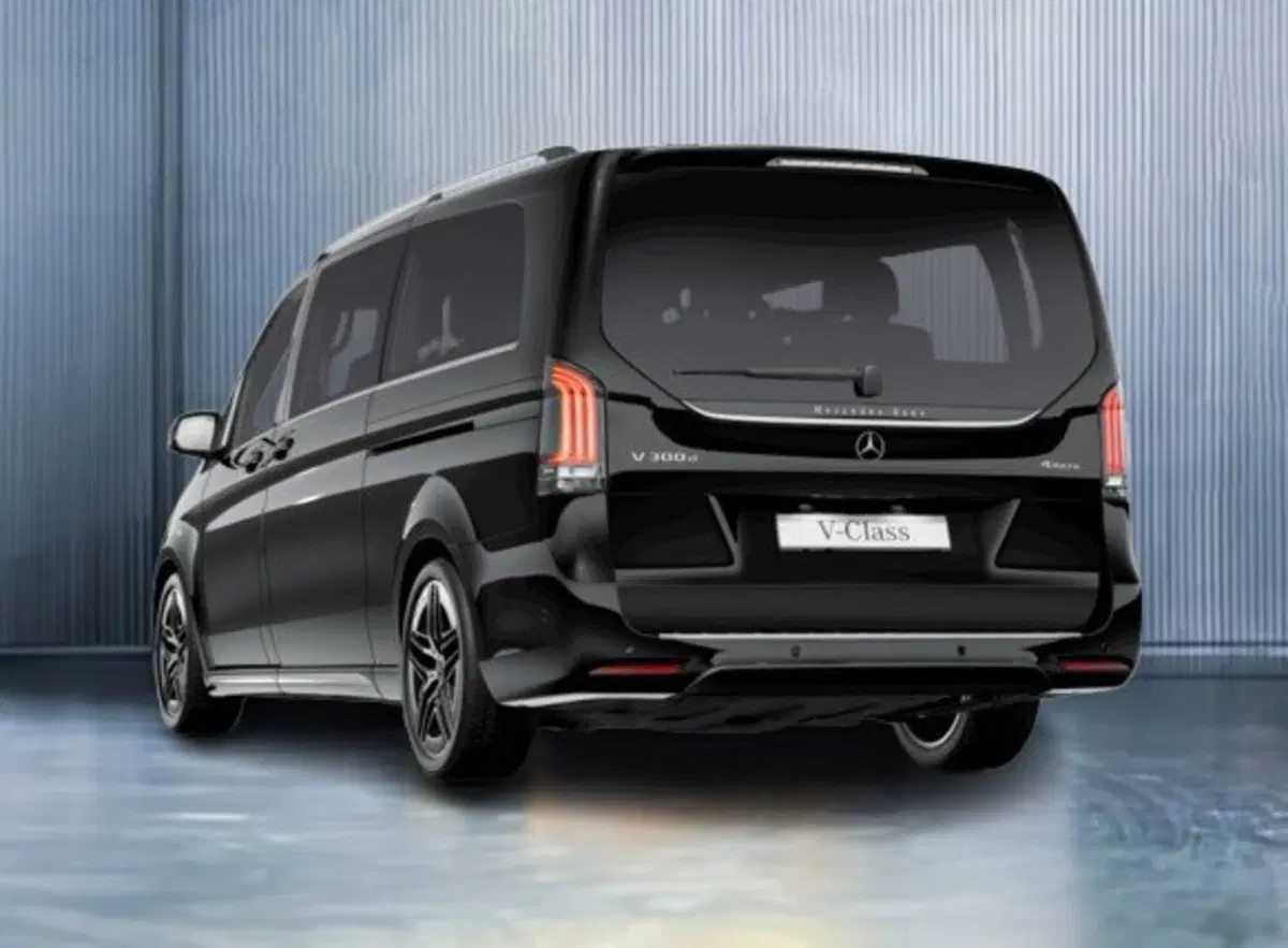 Mercedes-Benz Classe V nuova a Pisa (4)