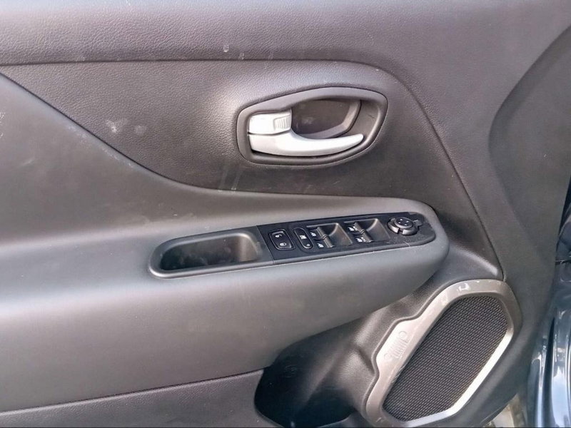 Jeep Renegade usata a Firenze (17)