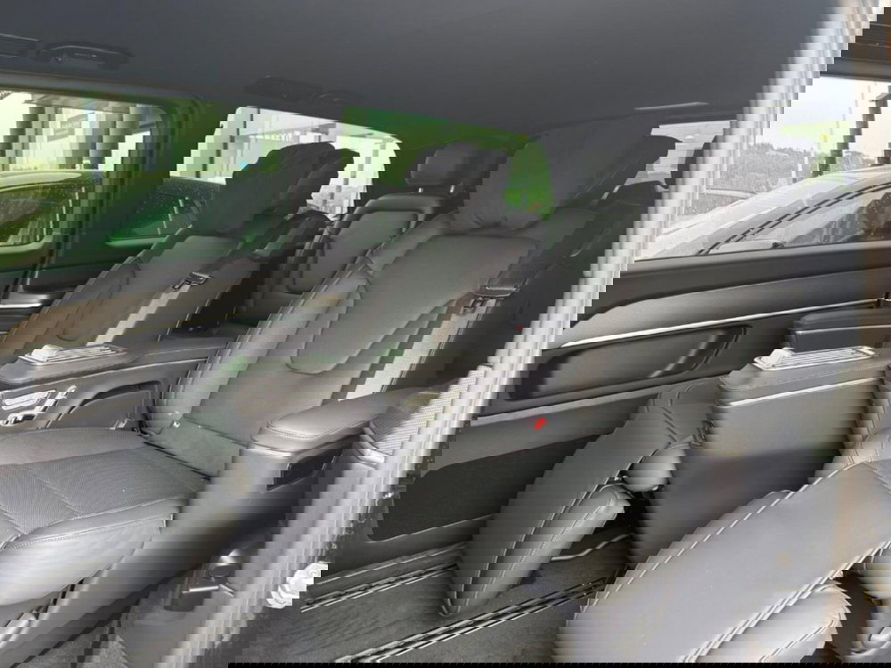 Mercedes-Benz Classe V nuova a Firenze (11)