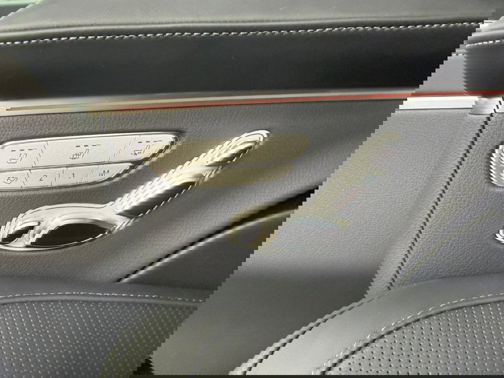 Mercedes-Benz Classe V nuova a Firenze (14)