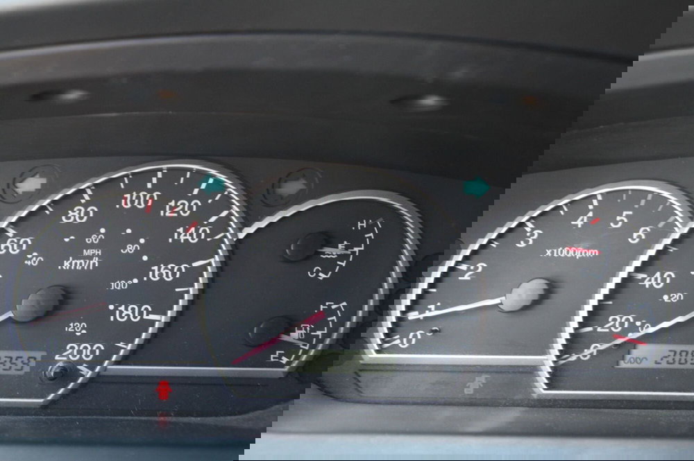 Kia Carens usata a Pordenone (9)