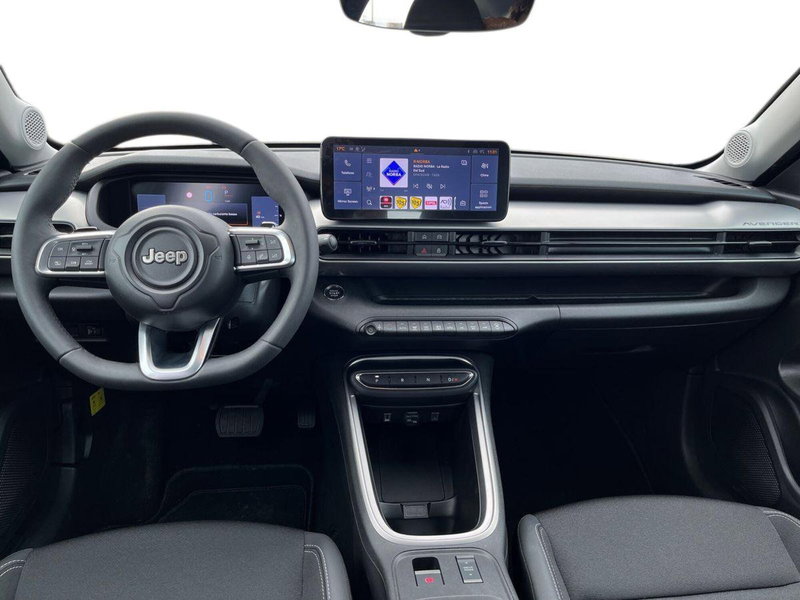 Jeep Avenger usata a Bari (8)