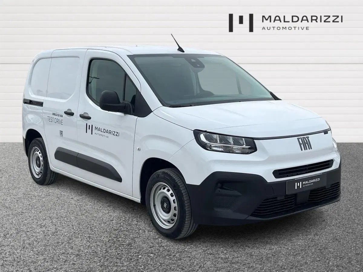 Fiat Doblò Furgone nuova a Bari