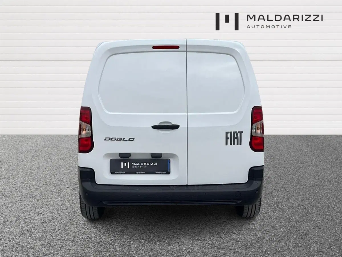 Fiat Doblò Furgone nuova a Bari (3)
