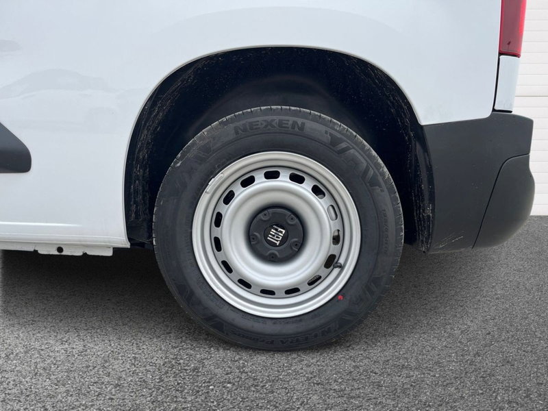 Fiat Doblò Furgone nuova a Bari (6)