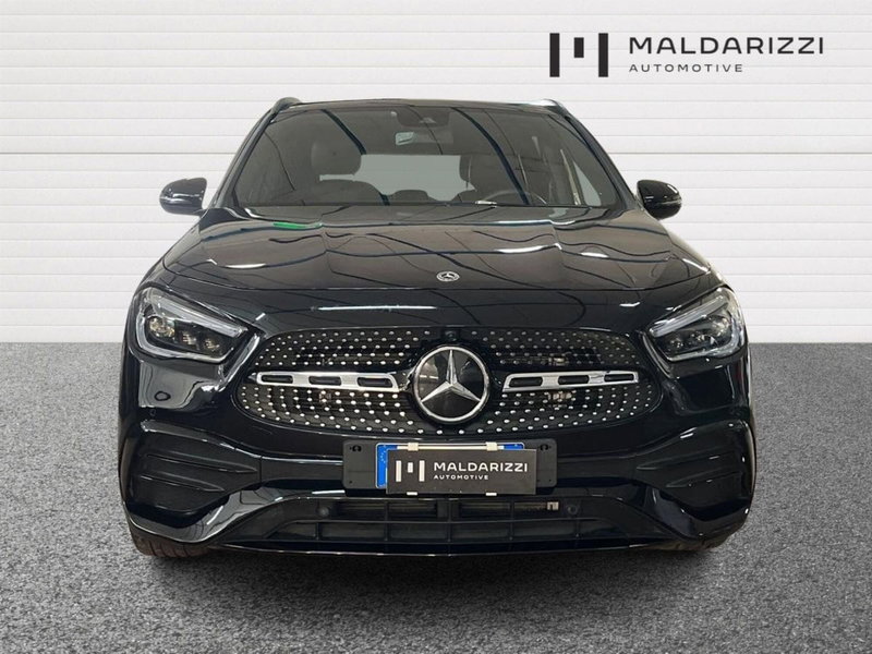 Mercedes-Benz GLA SUV usata a Bari (2)