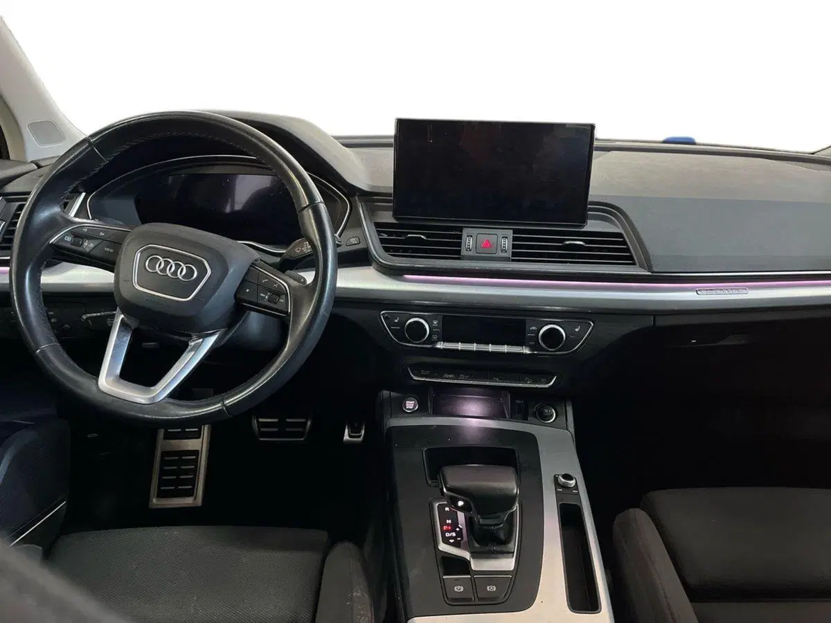Audi Q5 Sportback usata a Bari (8)