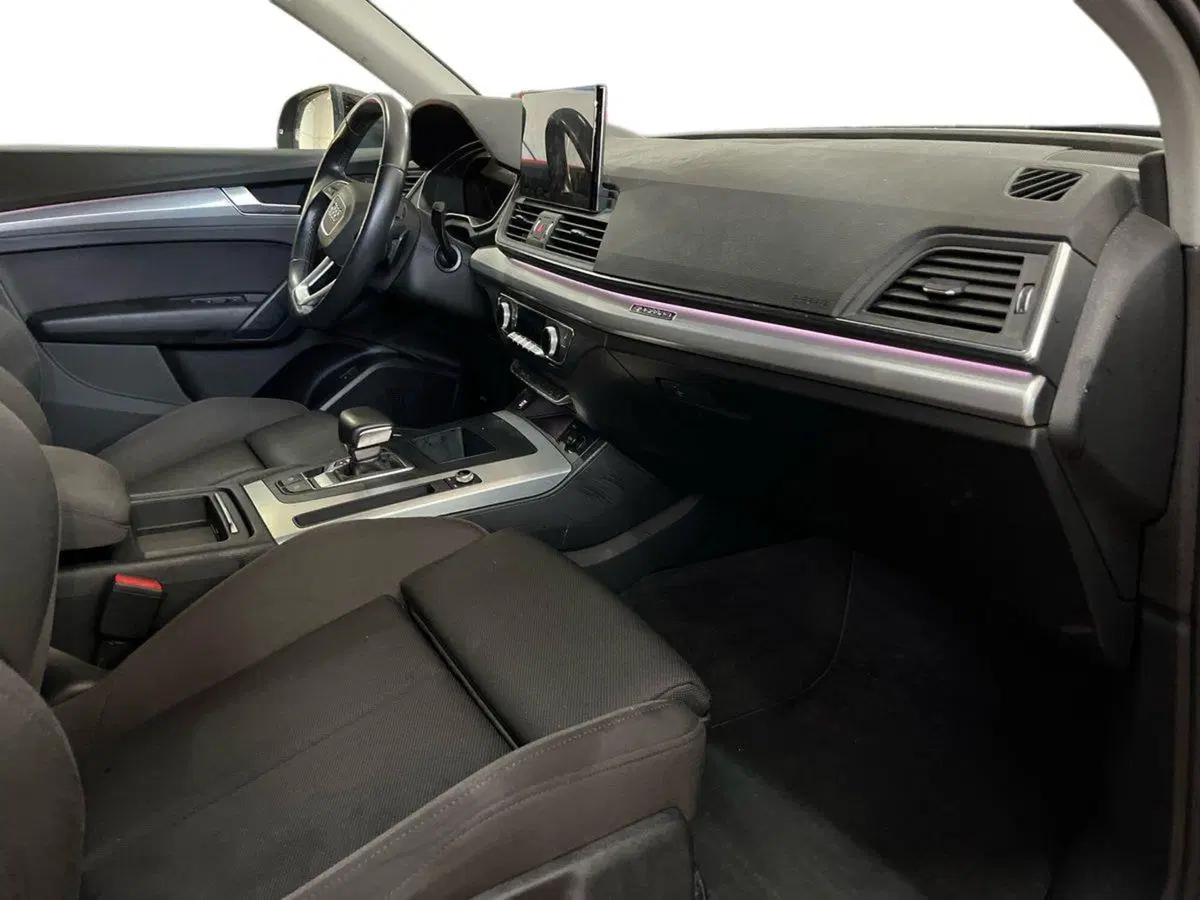 Audi Q5 Sportback usata a Bari (9)