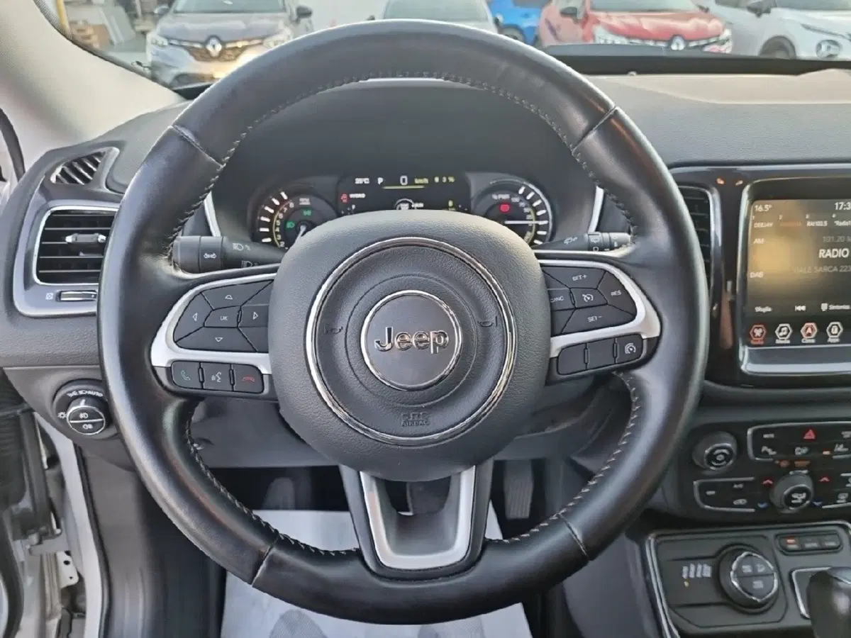 Jeep Compass usata a Teramo (15)