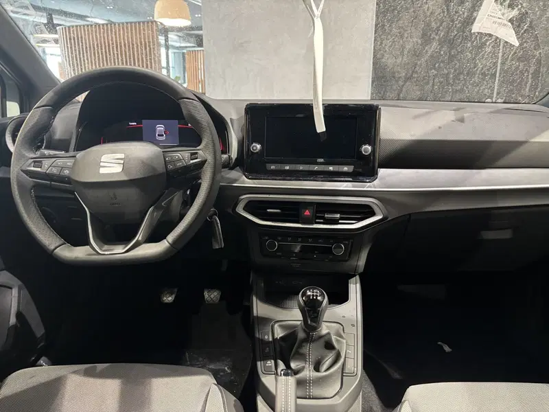 SEAT Ibiza nuova a Ferrara (14)