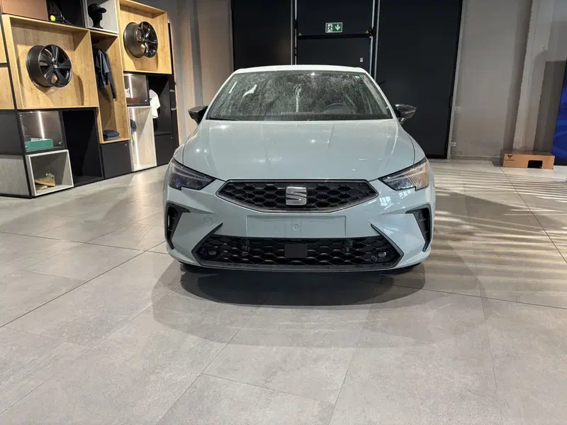 SEAT Ibiza nuova a Ferrara (2)