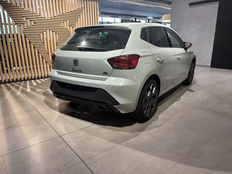 SEAT Ibiza nuova a Ferrara (5)