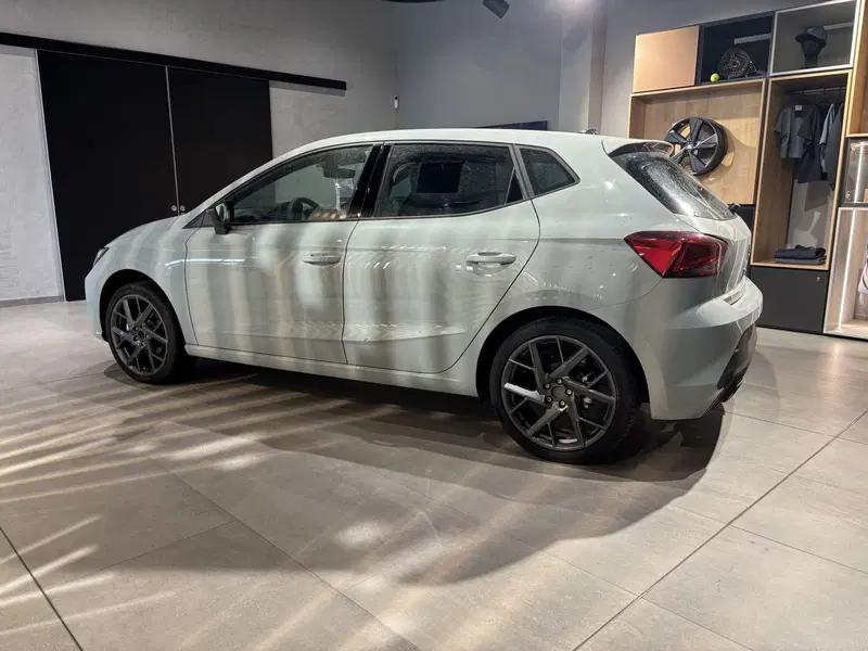 SEAT Ibiza nuova a Ferrara (7)