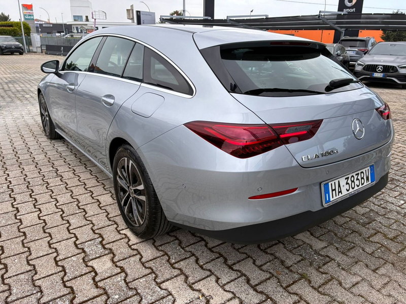 Mercedes-Benz CLA Shooting Brake usata a Chieti (4)