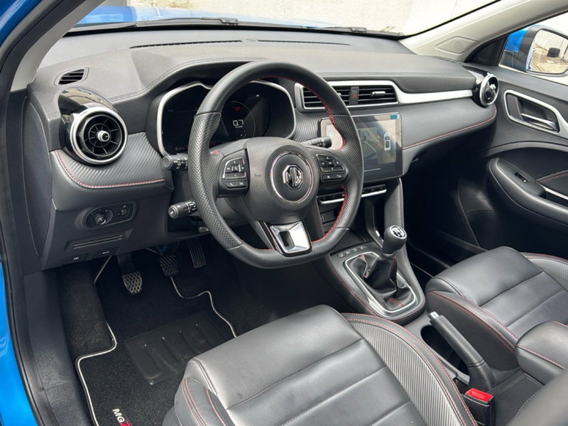 Mg ZS usata a Ferrara (11)