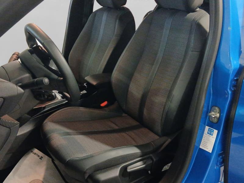 Peugeot 208 usata a Genova (9)