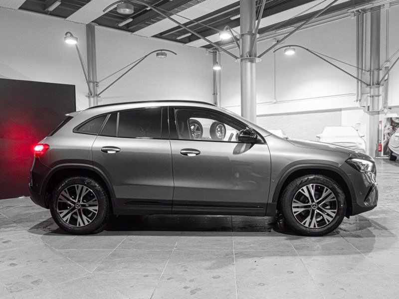 Mercedes-Benz GLA SUV nuova a Ancona (4)
