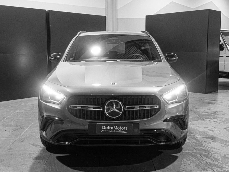 Mercedes-Benz GLA SUV nuova a Ancona (5)