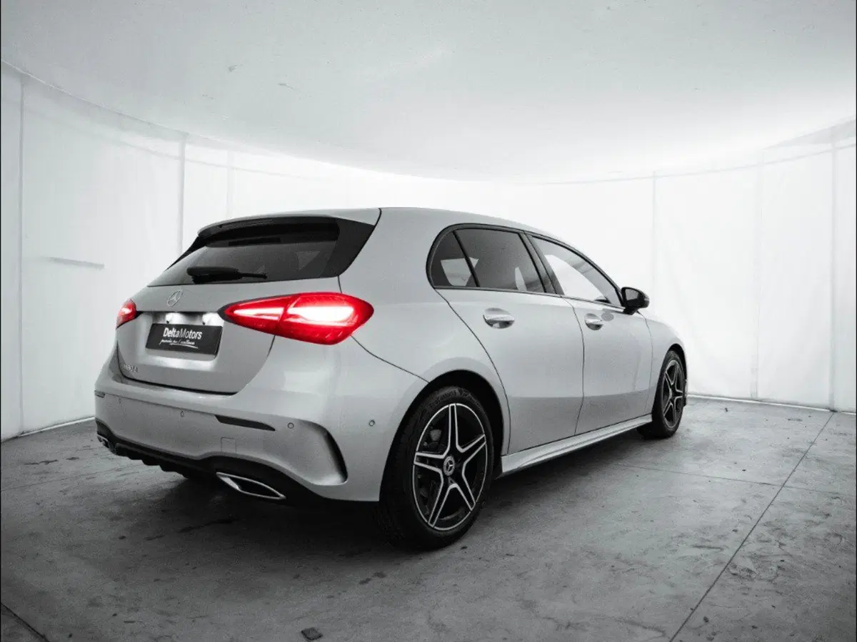 Mercedes-Benz Classe A Sedan nuova a Macerata (4)