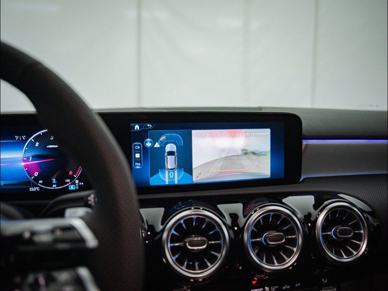 Mercedes-Benz Classe A Sedan nuova a Macerata (8)