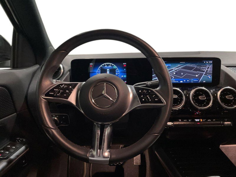 Mercedes-Benz GLA SUV usata a Macerata (11)