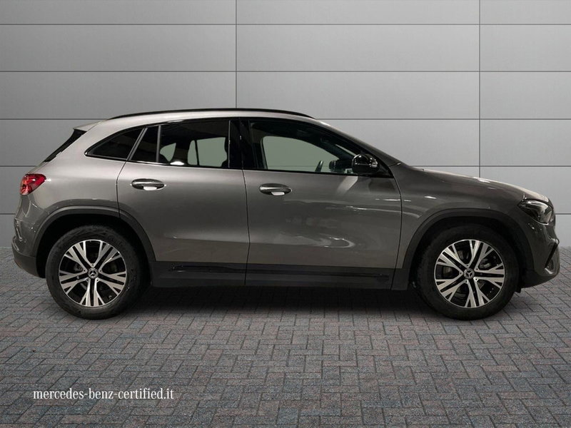 Mercedes-Benz GLA SUV usata a Macerata (5)