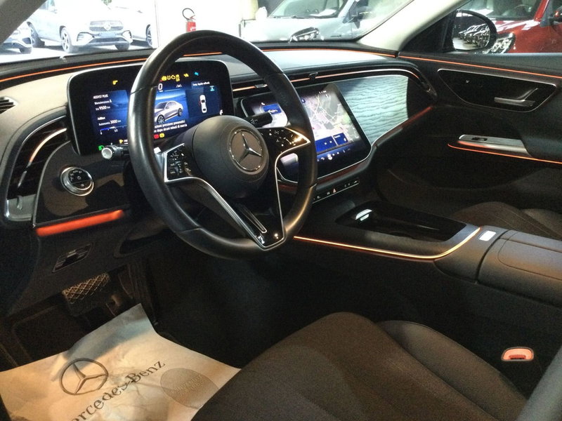 Mercedes-Benz Classe E usata a Caserta (10)