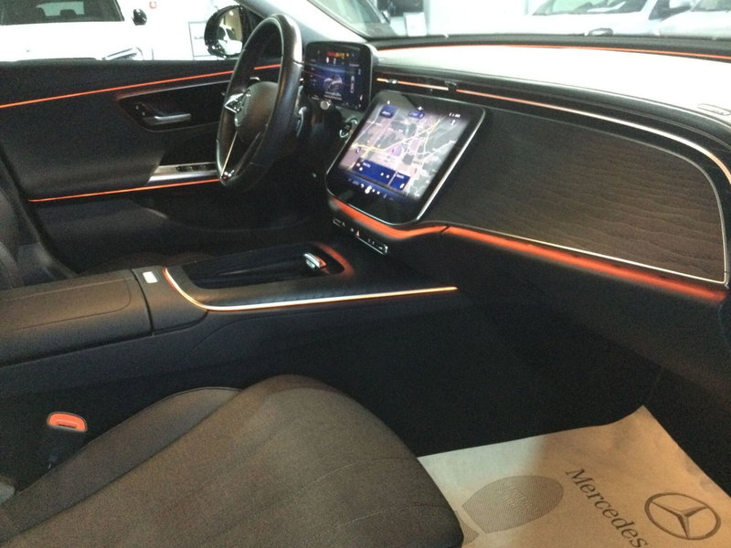 Mercedes-Benz Classe E usata a Caserta (11)