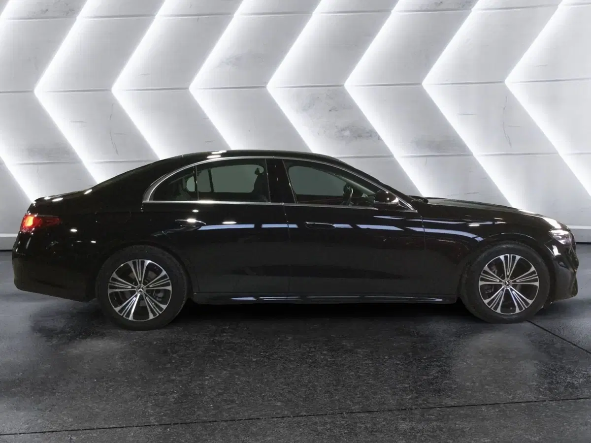 Mercedes-Benz Classe E usata a Caserta (7)