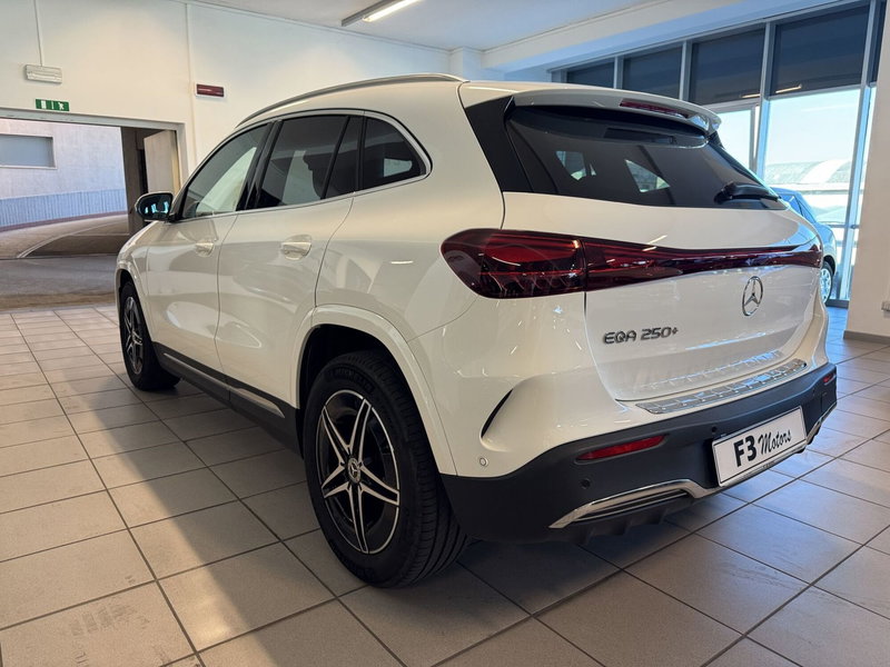 Mercedes-Benz EQA usata a Messina (4)