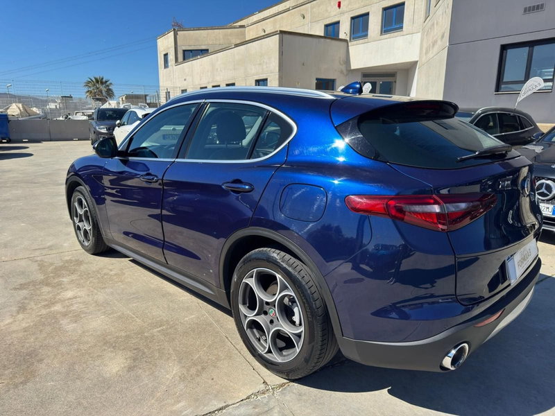Alfa Romeo Stelvio usata a Messina (4)