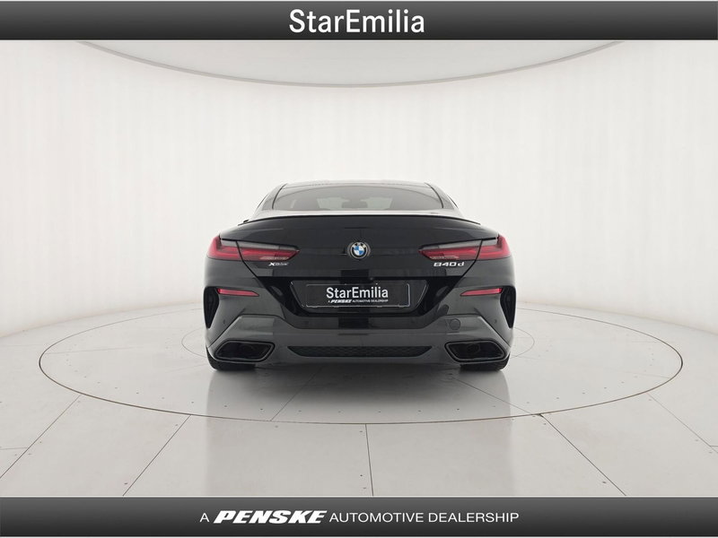 BMW Serie 8 Coupé usata a Bologna (4)