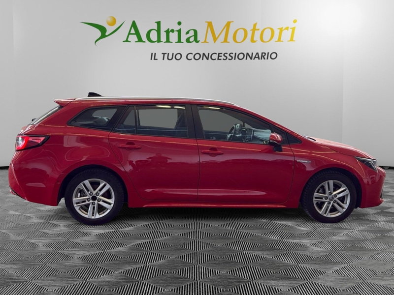 Toyota Corolla Touring Sports usata a Pordenone (6)