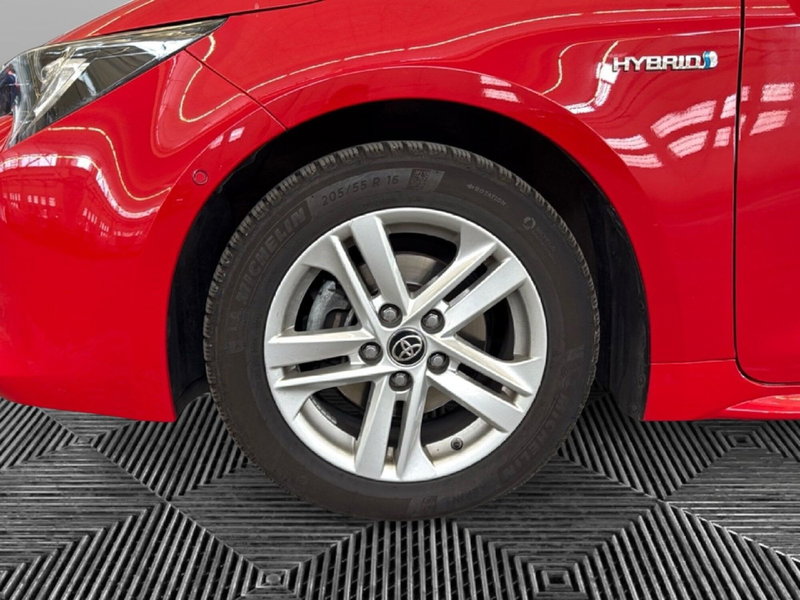 Toyota Corolla Touring Sports usata a Pordenone (9)