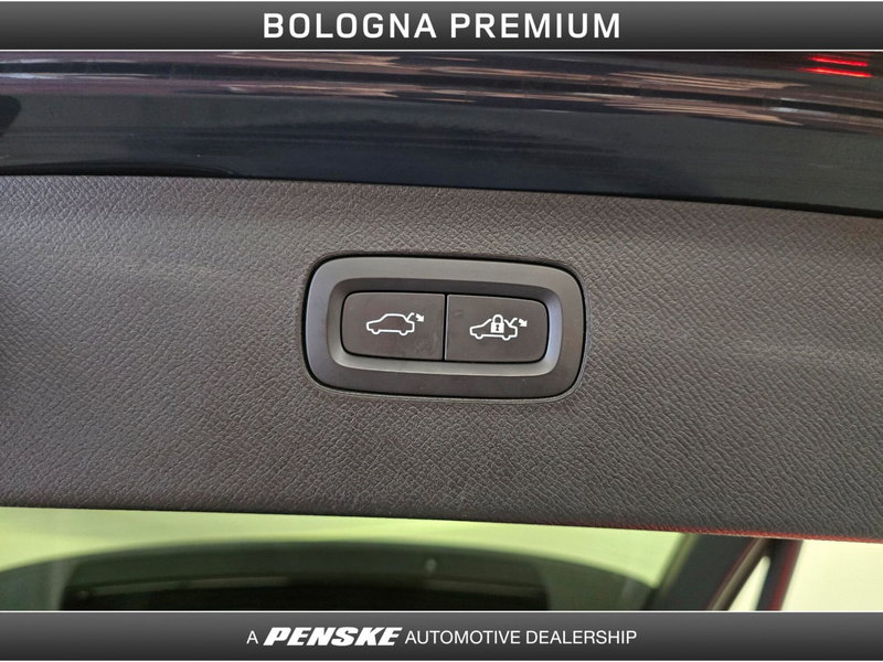 Volvo XC90 usata a Bologna (12)