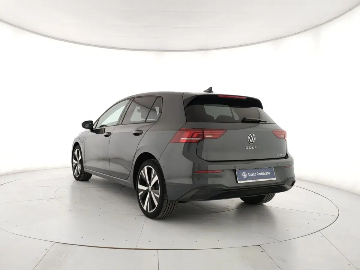 Volkswagen Golf usata a Napoli (3)
