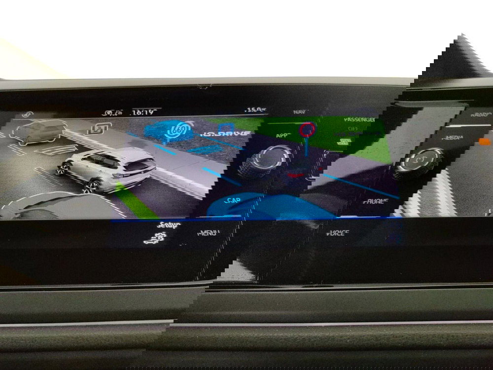 Volkswagen Taigo usata a Napoli (12)